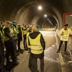 Bezoek aan Westerscheldetunnel tijdens onderhoud